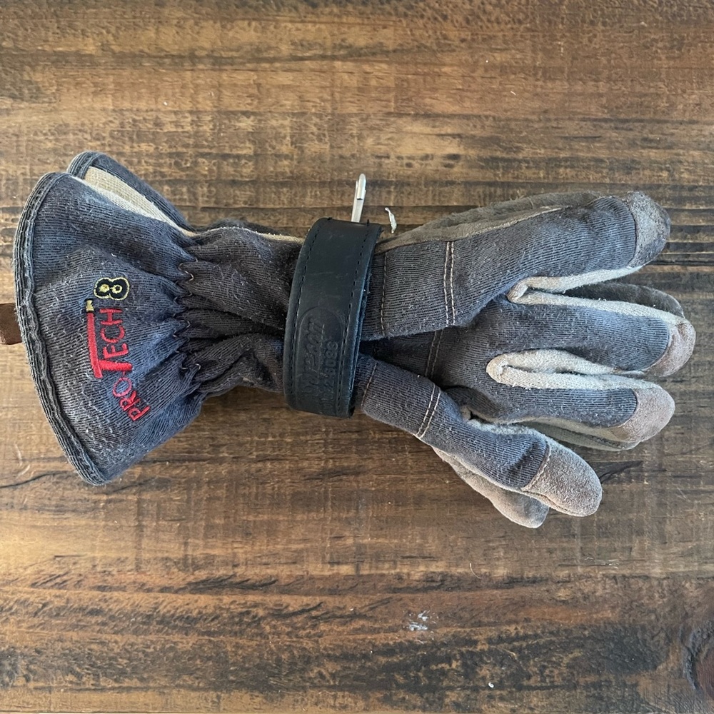 Pro-Tech 8 Structural Firefighting Gloves - image 3